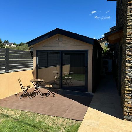 Osséja Wooden Lodge מראה חיצוני תמונה