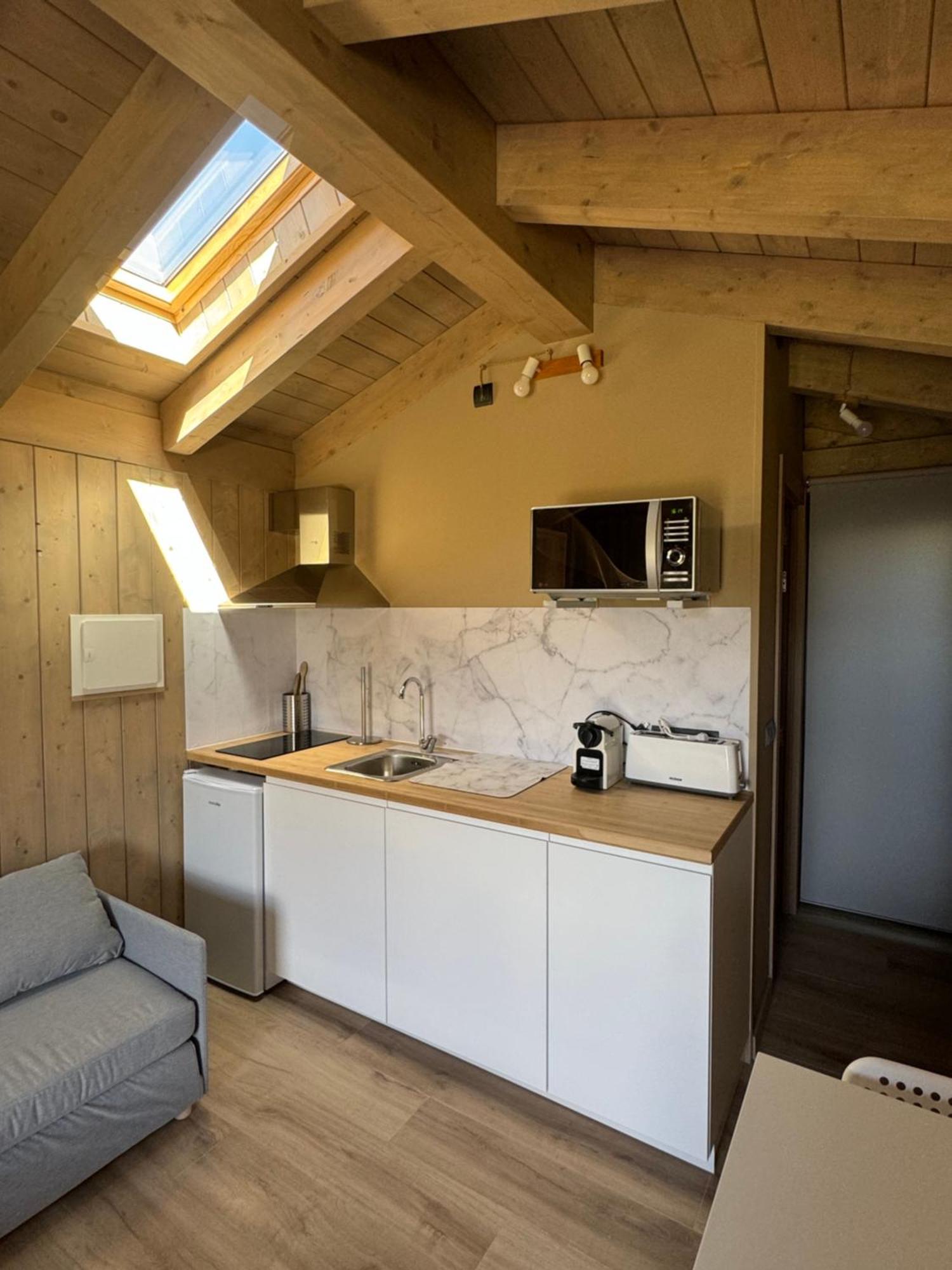Osséja Wooden Lodge מראה חיצוני תמונה