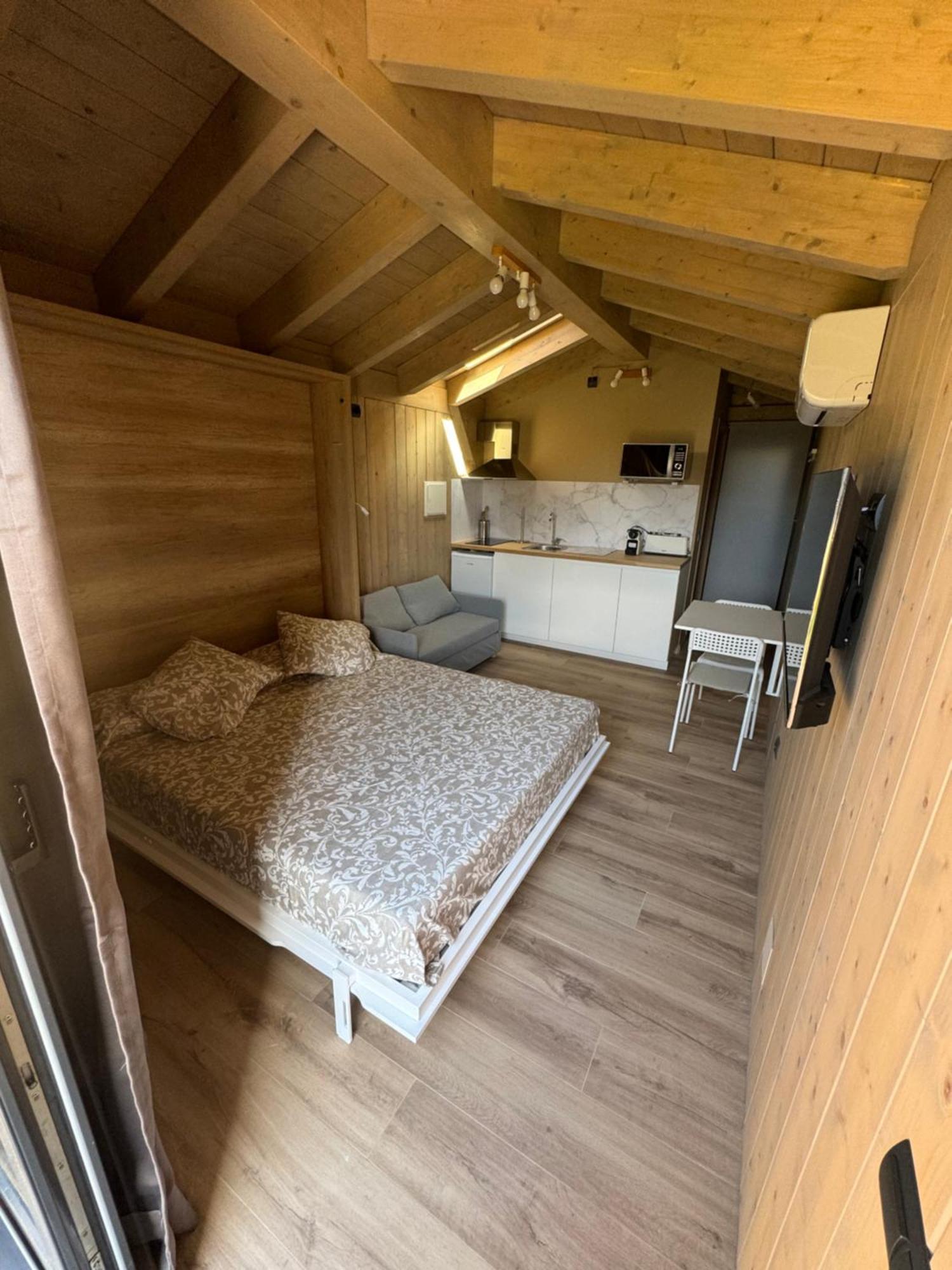 Osséja Wooden Lodge מראה חיצוני תמונה